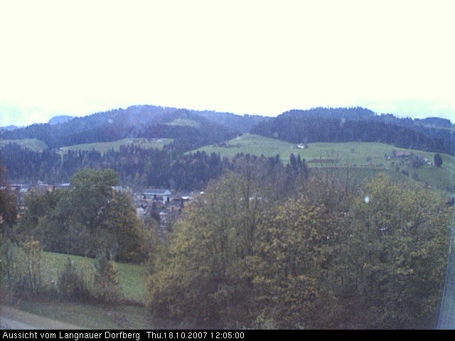 Webcam-Bild: Aussicht vom Dorfberg in Langnau 20071018-120500