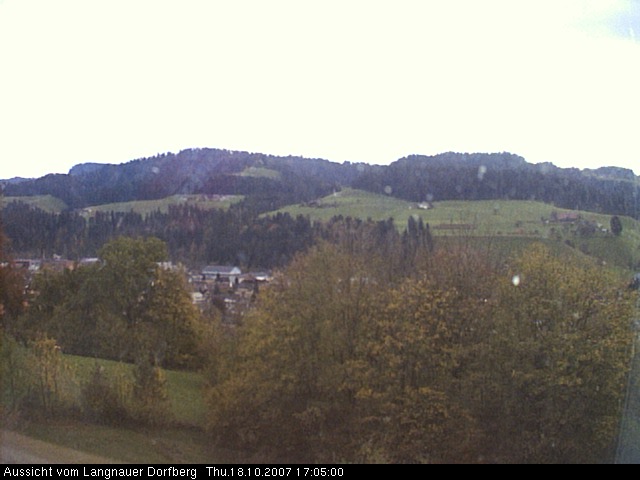 Webcam-Bild: Aussicht vom Dorfberg in Langnau 20071018-170500