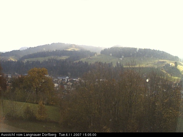 Webcam-Bild: Aussicht vom Dorfberg in Langnau 20071106-150500