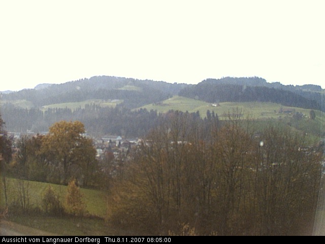 Webcam-Bild: Aussicht vom Dorfberg in Langnau 20071108-080500