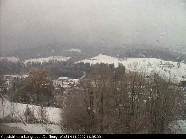 Webcam-Bild: Aussicht vom Dorfberg in Langnau 20071114-160500