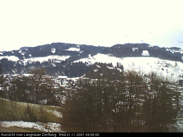 Webcam-Bild: Aussicht vom Dorfberg in Langnau 20071121-090500