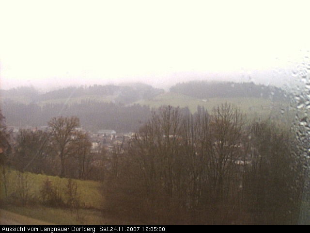 Webcam-Bild: Aussicht vom Dorfberg in Langnau 20071124-120500