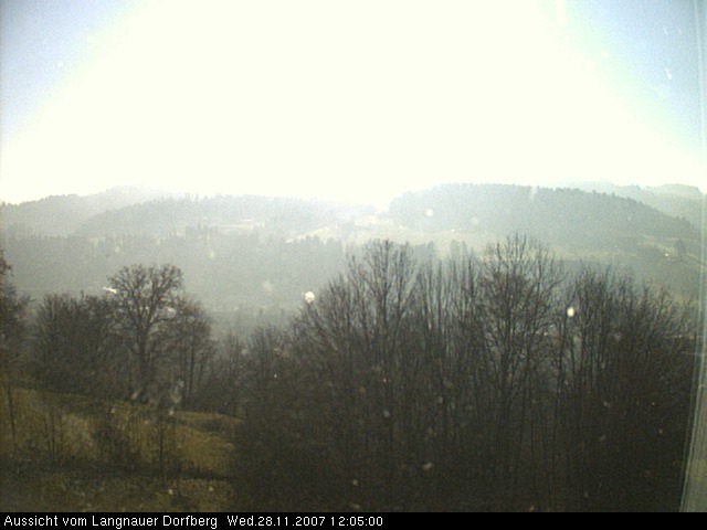 Webcam-Bild: Aussicht vom Dorfberg in Langnau 20071128-120500