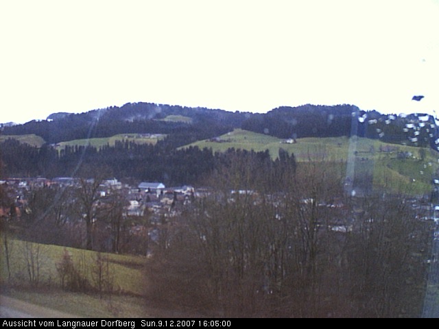 Webcam-Bild: Aussicht vom Dorfberg in Langnau 20071209-160500