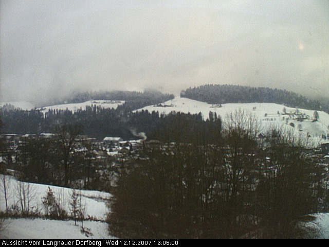 Webcam-Bild: Aussicht vom Dorfberg in Langnau 20071212-160500