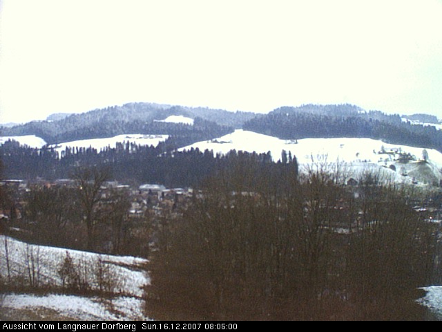 Webcam-Bild: Aussicht vom Dorfberg in Langnau 20071216-080500
