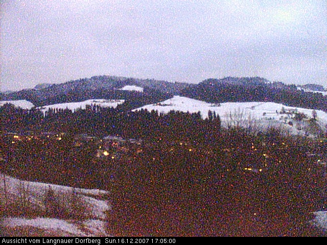 Webcam-Bild: Aussicht vom Dorfberg in Langnau 20071216-170500