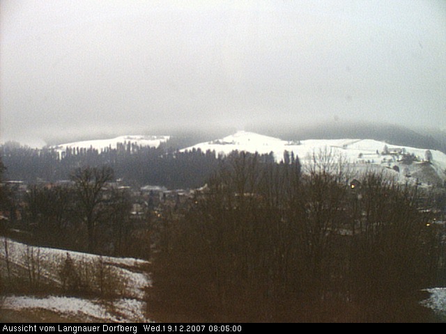 Webcam-Bild: Aussicht vom Dorfberg in Langnau 20071219-080500