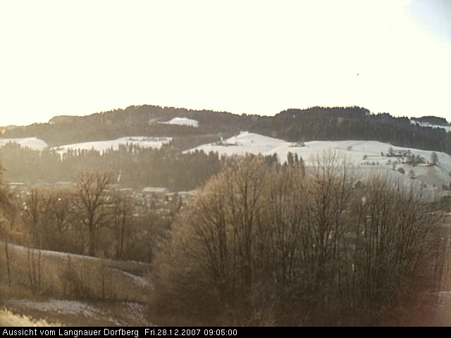 Webcam-Bild: Aussicht vom Dorfberg in Langnau 20071228-090500