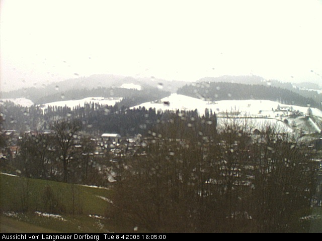 Webcam-Bild: Aussicht vom Dorfberg in Langnau 20080408-160500