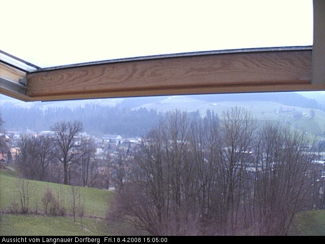 Webcam-Bild: Aussicht vom Dorfberg in Langnau 20080418-150500