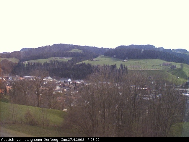 Webcam-Bild: Aussicht vom Dorfberg in Langnau 20080427-170500