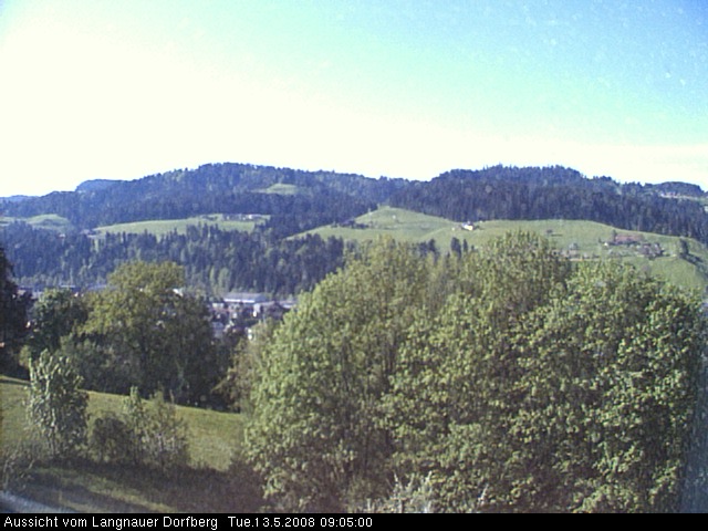 Webcam-Bild: Aussicht vom Dorfberg in Langnau 20080513-090500