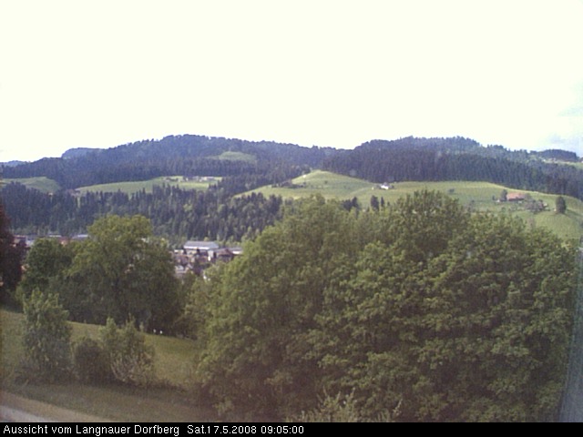 Webcam-Bild: Aussicht vom Dorfberg in Langnau 20080517-090500