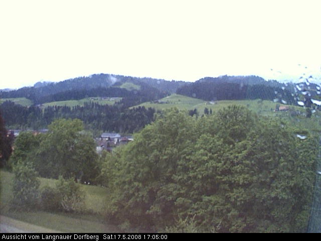 Webcam-Bild: Aussicht vom Dorfberg in Langnau 20080517-170500