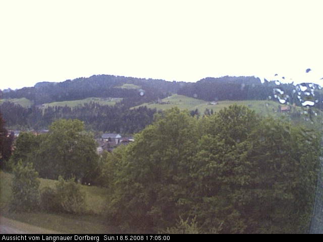 Webcam-Bild: Aussicht vom Dorfberg in Langnau 20080518-170500