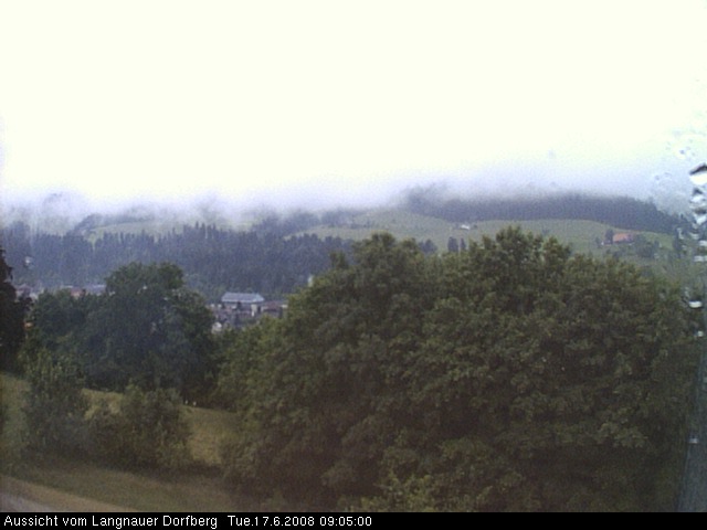Webcam-Bild: Aussicht vom Dorfberg in Langnau 20080617-090500