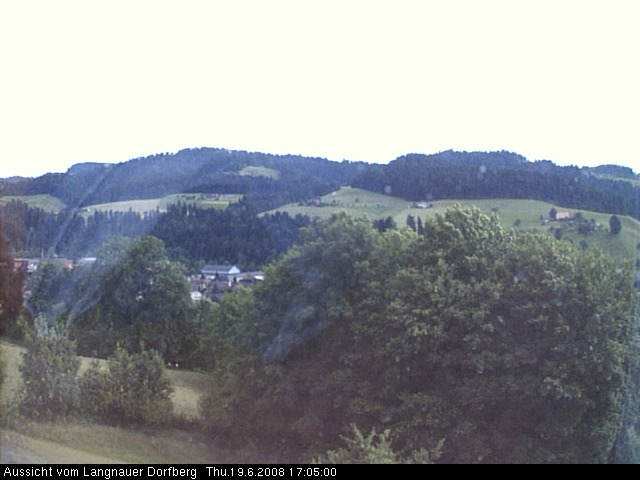 Webcam-Bild: Aussicht vom Dorfberg in Langnau 20080619-170500