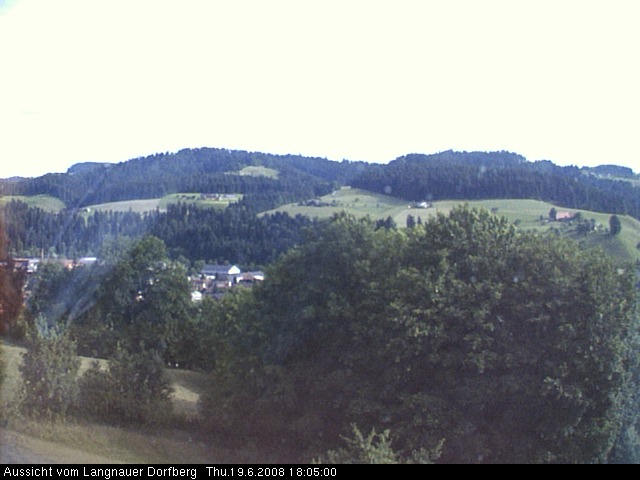 Webcam-Bild: Aussicht vom Dorfberg in Langnau 20080619-180500