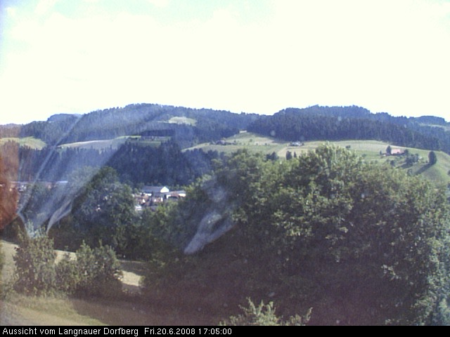 Webcam-Bild: Aussicht vom Dorfberg in Langnau 20080620-170500