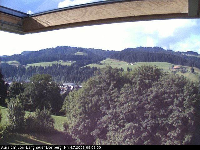 Webcam-Bild: Aussicht vom Dorfberg in Langnau 20080704-090500