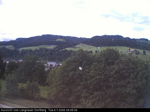 Webcam-Bild: Aussicht vom Dorfberg in Langnau 20080708-090500