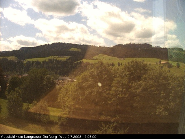 Webcam-Bild: Aussicht vom Dorfberg in Langnau 20080709-120500