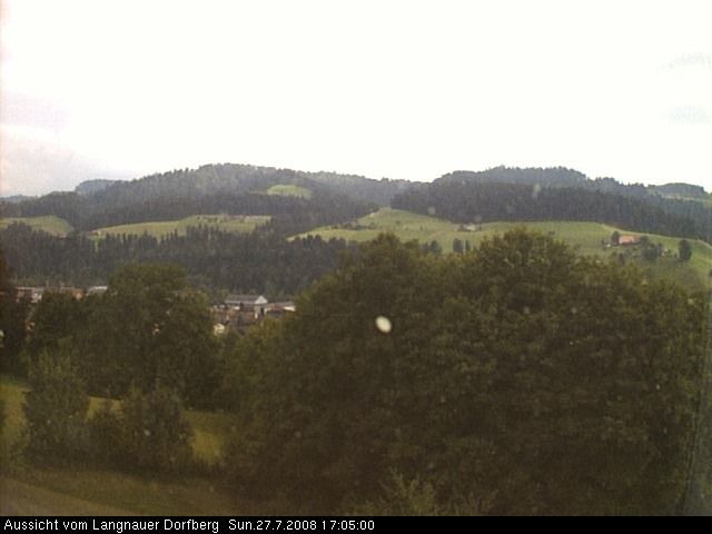 Webcam-Bild: Aussicht vom Dorfberg in Langnau 20080727-170500