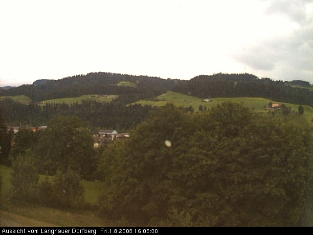 Webcam-Bild: Aussicht vom Dorfberg in Langnau 20080801-160500