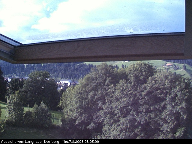 Webcam-Bild: Aussicht vom Dorfberg in Langnau 20080807-080500