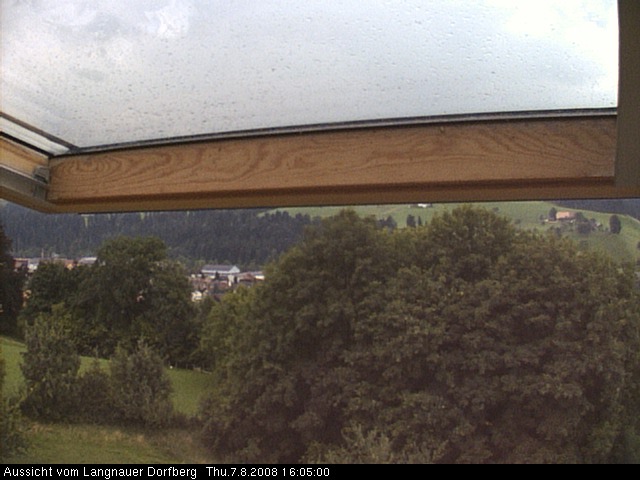 Webcam-Bild: Aussicht vom Dorfberg in Langnau 20080807-160500