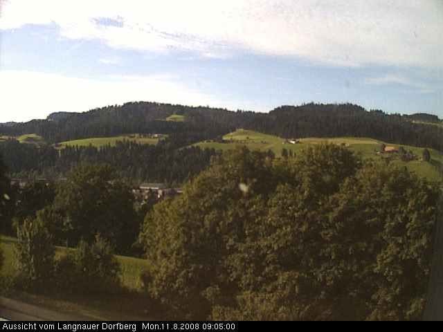 Webcam-Bild: Aussicht vom Dorfberg in Langnau 20080811-090500