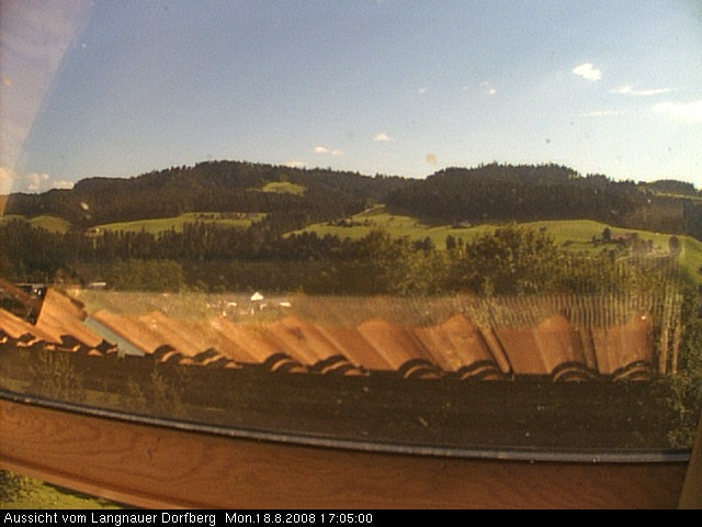 Webcam-Bild: Aussicht vom Dorfberg in Langnau 20080818-170500