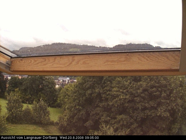 Webcam-Bild: Aussicht vom Dorfberg in Langnau 20080820-090500
