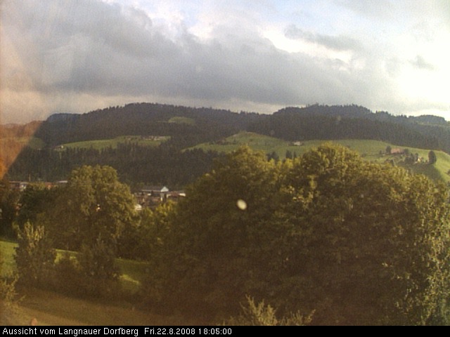 Webcam-Bild: Aussicht vom Dorfberg in Langnau 20080822-180500