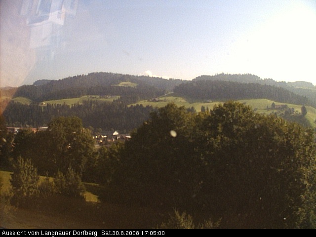 Webcam-Bild: Aussicht vom Dorfberg in Langnau 20080830-170500