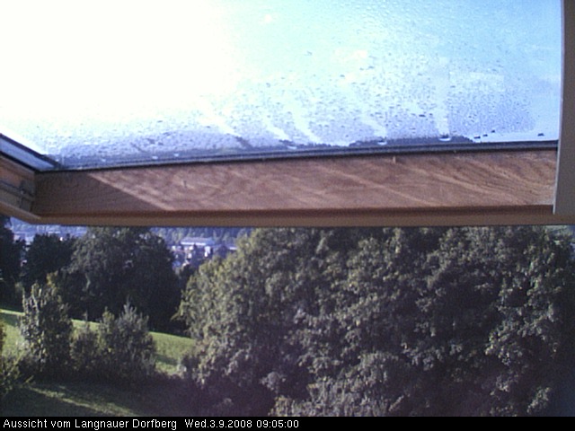 Webcam-Bild: Aussicht vom Dorfberg in Langnau 20080903-090500