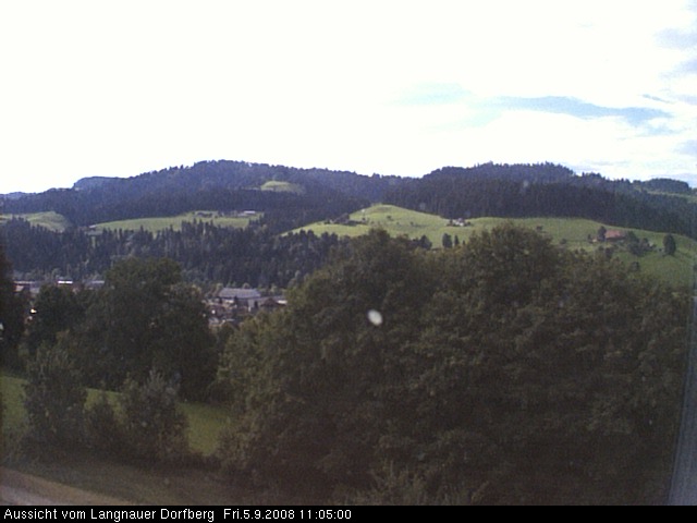 Webcam-Bild: Aussicht vom Dorfberg in Langnau 20080905-110500