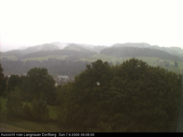 Webcam-Bild: Aussicht vom Dorfberg in Langnau 20080907-080500
