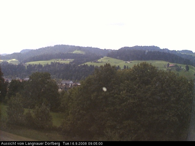 Webcam-Bild: Aussicht vom Dorfberg in Langnau 20080916-090500