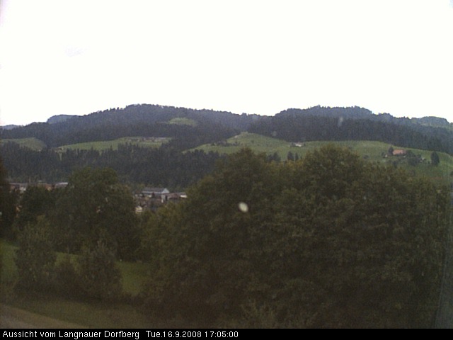 Webcam-Bild: Aussicht vom Dorfberg in Langnau 20080916-170500