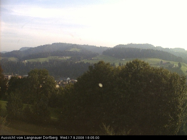 Webcam-Bild: Aussicht vom Dorfberg in Langnau 20080917-180500