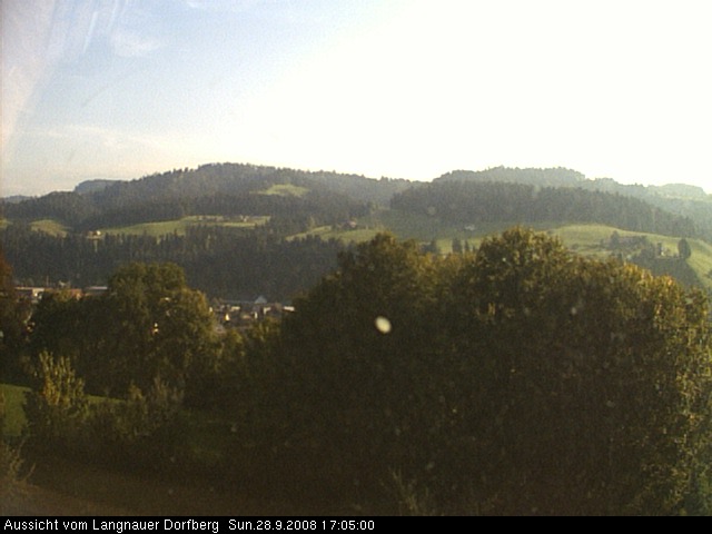 Webcam-Bild: Aussicht vom Dorfberg in Langnau 20080928-170500