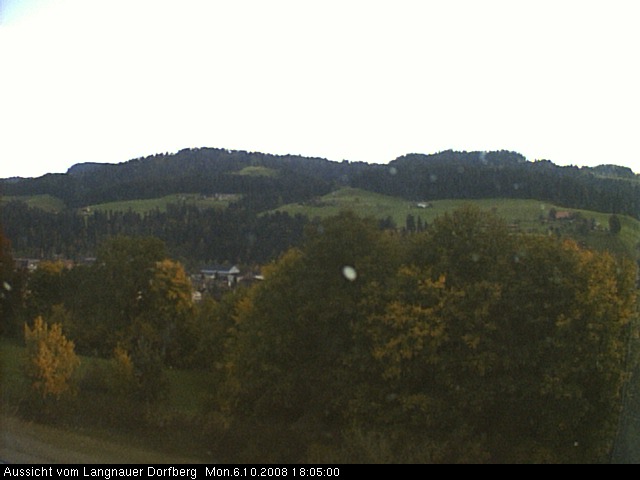 Webcam-Bild: Aussicht vom Dorfberg in Langnau 20081006-180500