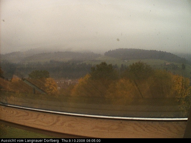 Webcam-Bild: Aussicht vom Dorfberg in Langnau 20081009-080500
