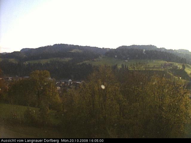 Webcam-Bild: Aussicht vom Dorfberg in Langnau 20081020-160500
