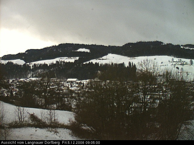 Webcam-Bild: Aussicht vom Dorfberg in Langnau 20081205-090500