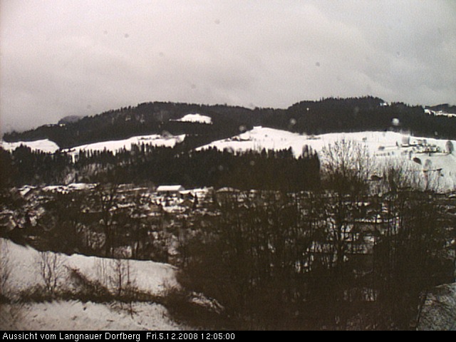 Webcam-Bild: Aussicht vom Dorfberg in Langnau 20081205-120500