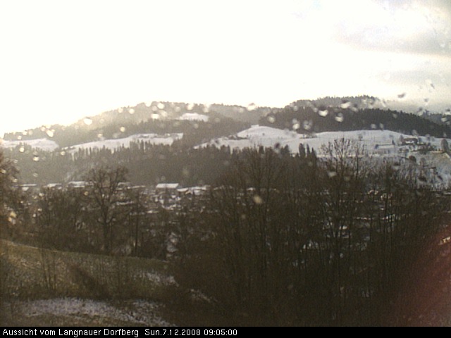 Webcam-Bild: Aussicht vom Dorfberg in Langnau 20081207-090500